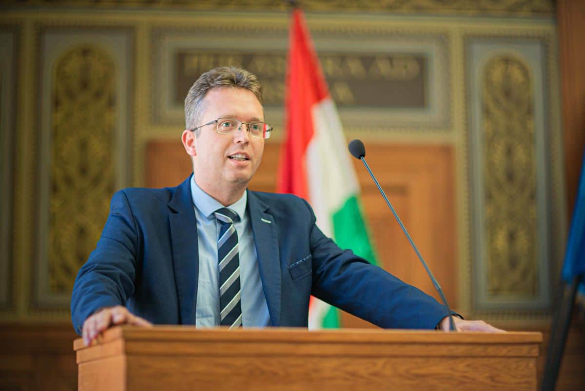 Hungarian Government Plans to Make 2025 the Year of Family Formation for Youth, Says Minister Hankó Balázs