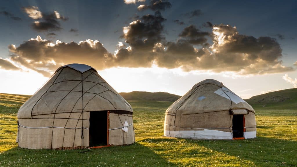 2025 год: год больших перспектив для Кыргызстана – стабильность и развитие на фоне вызовов