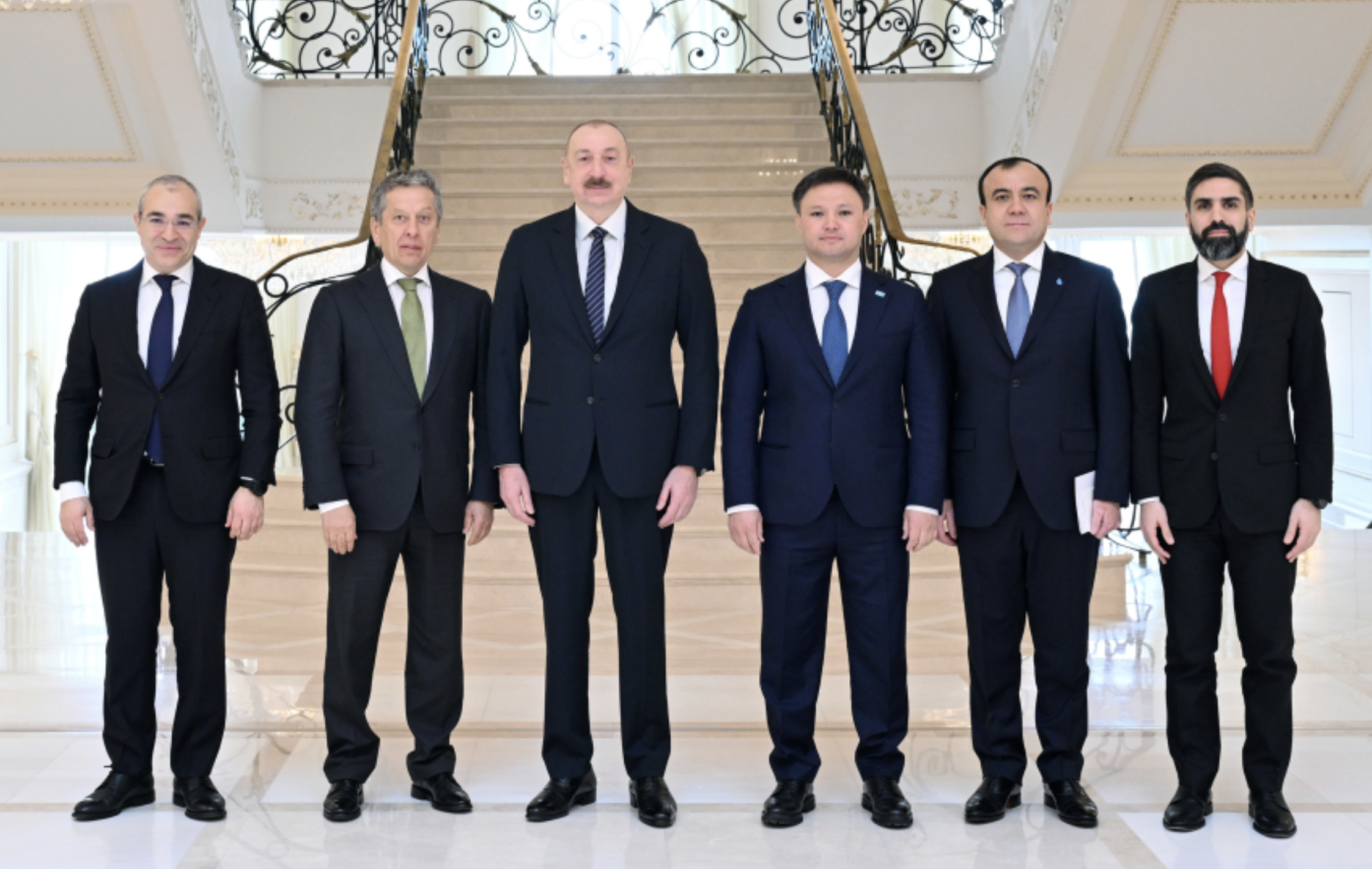 President Ilham Aliyev Meets with Leaders of “Tatneft,” “KazMunayQaz,” and “Uzbeknefteqaz”